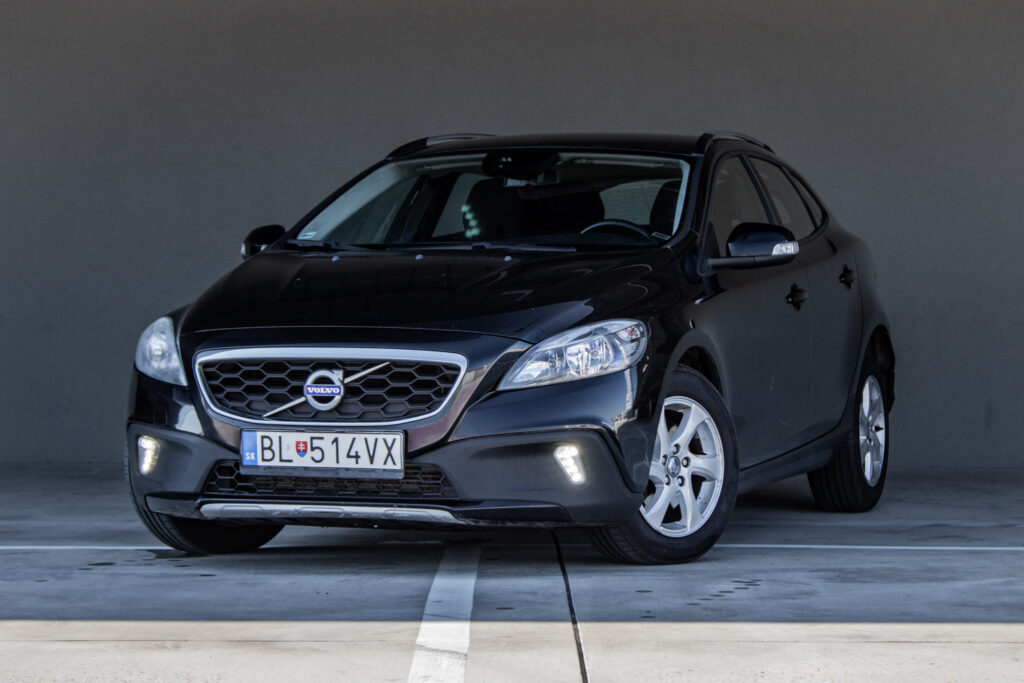 Volvo V40 CC D2 Cross Country Momentum