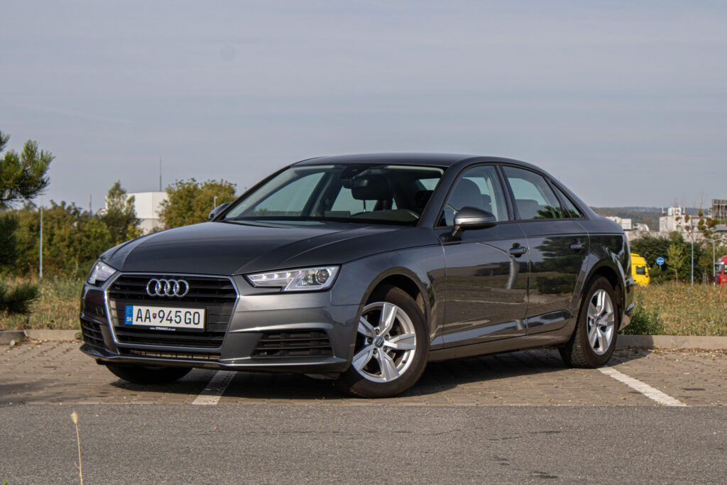 Audi A4 35 2.0 TFSI  S tronic