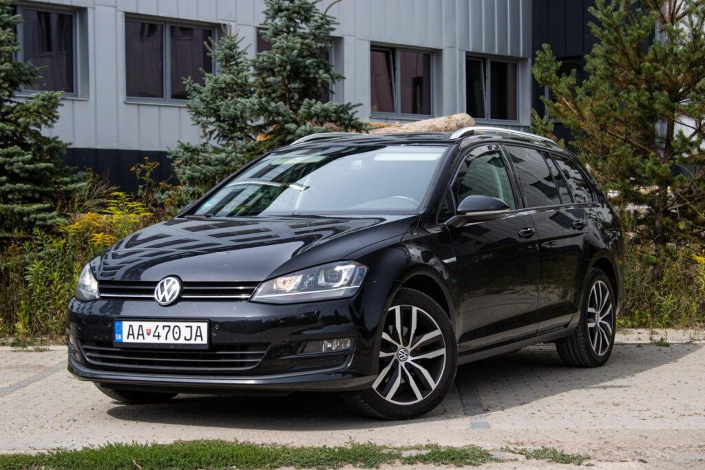 Volkswagen Golf 1.6 TDI BMT 110k Trendline EU6