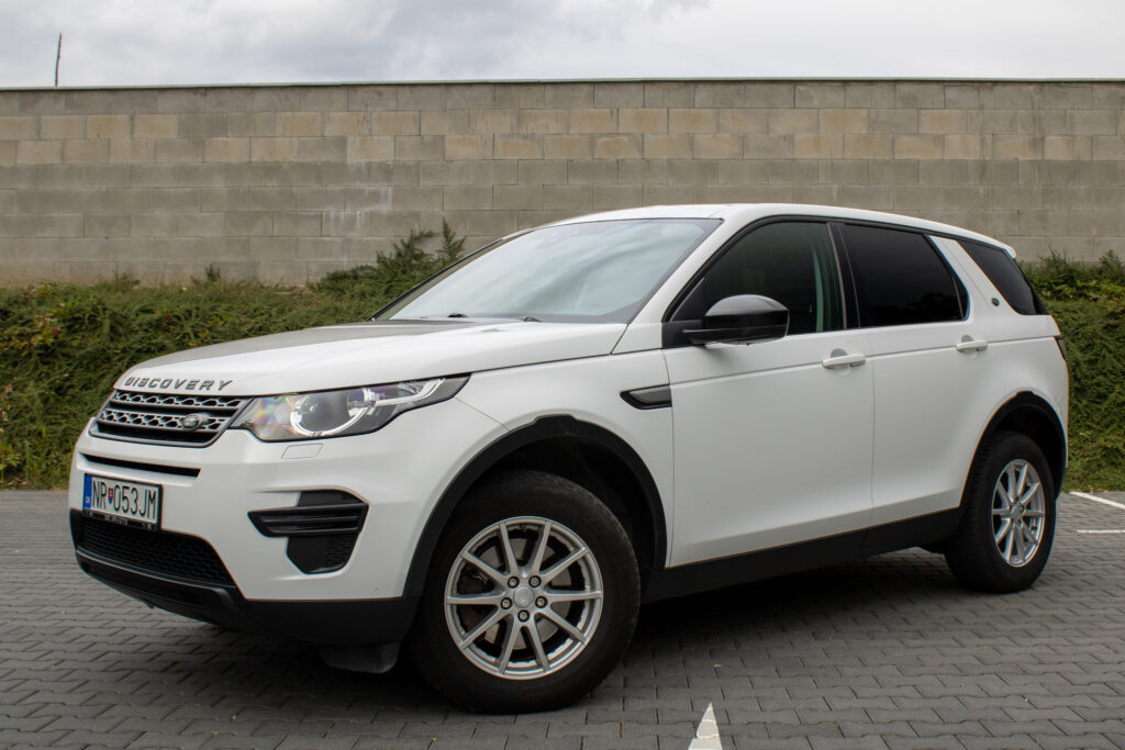 Land Rover Discovery Sport 2.0L TD4 SE