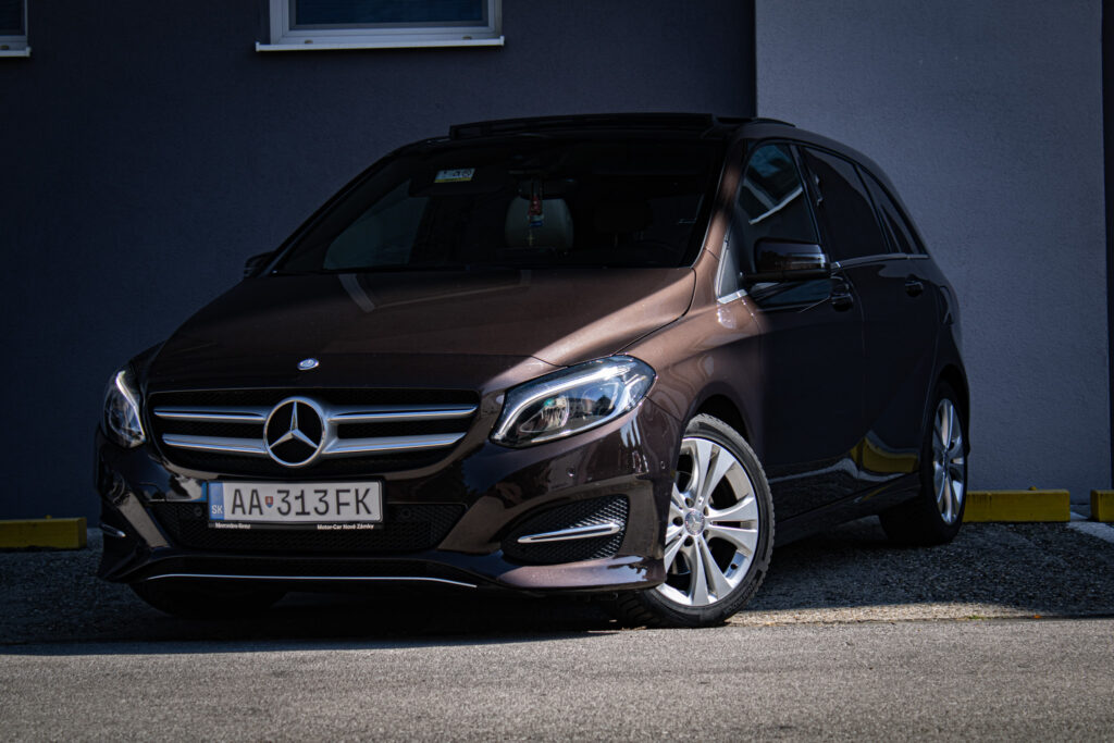 Mercedes-Benz B trieda 220 d A/T