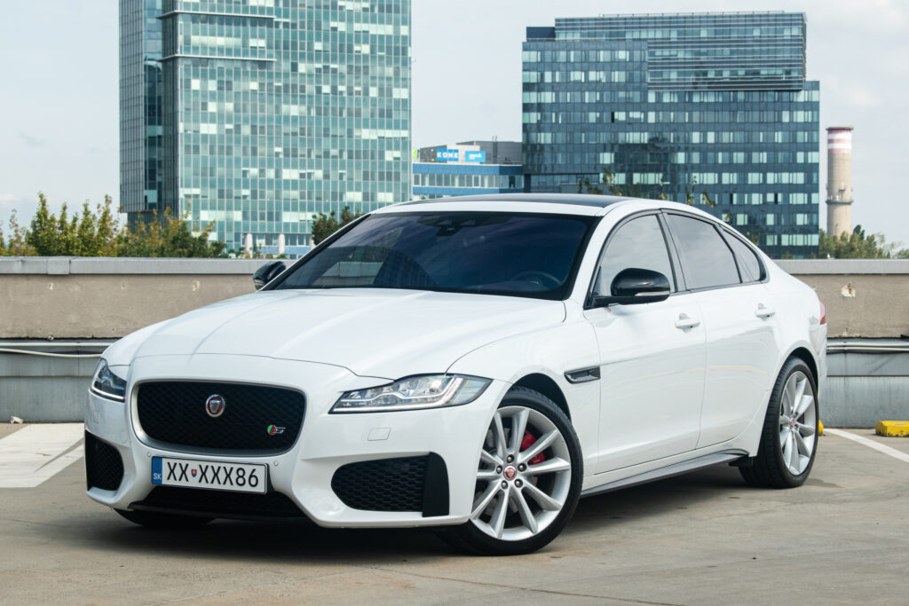 Jaguar XF 3.0D TDV6 S Auto