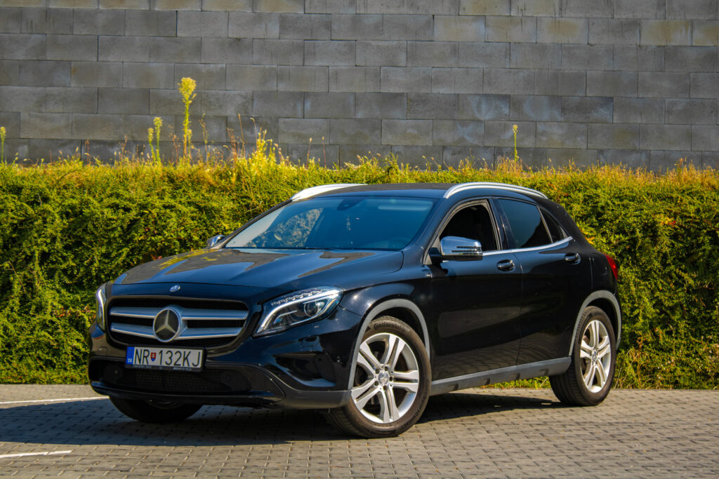 Mercedes-Benz GLA 200 D