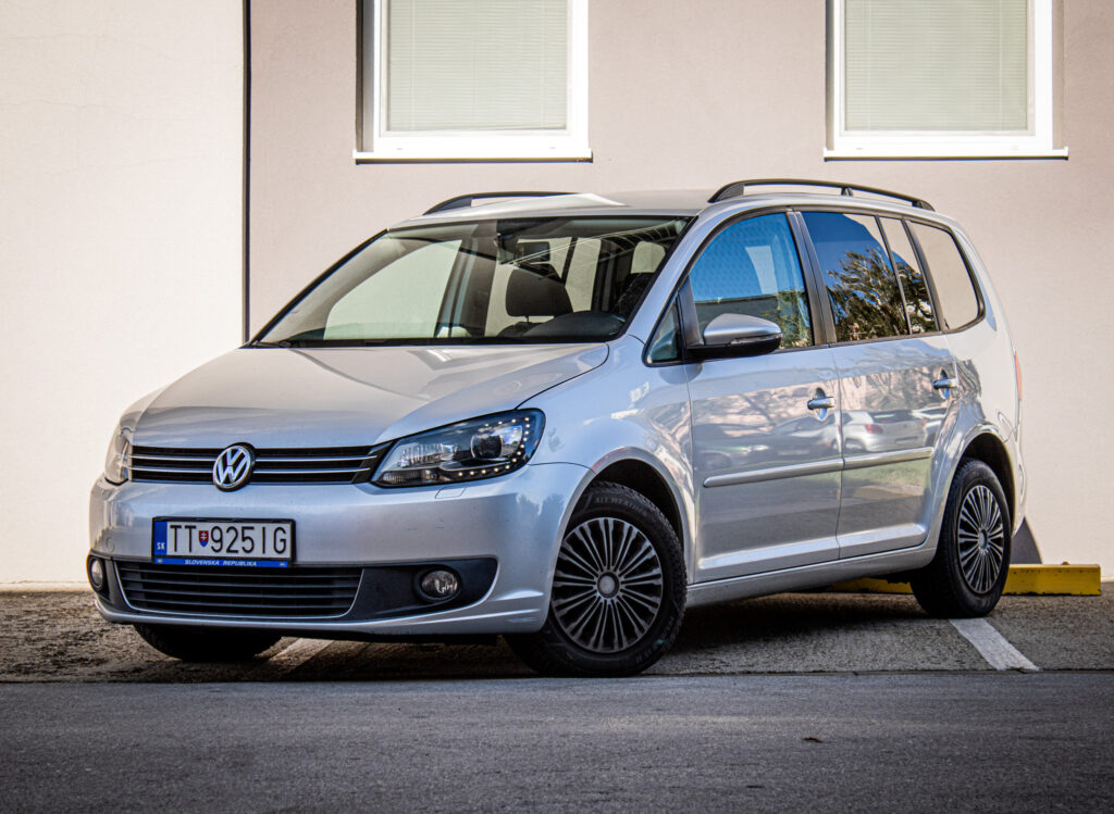 Volkswagen Touran 1.6 TDI Premium Comfortline DSG