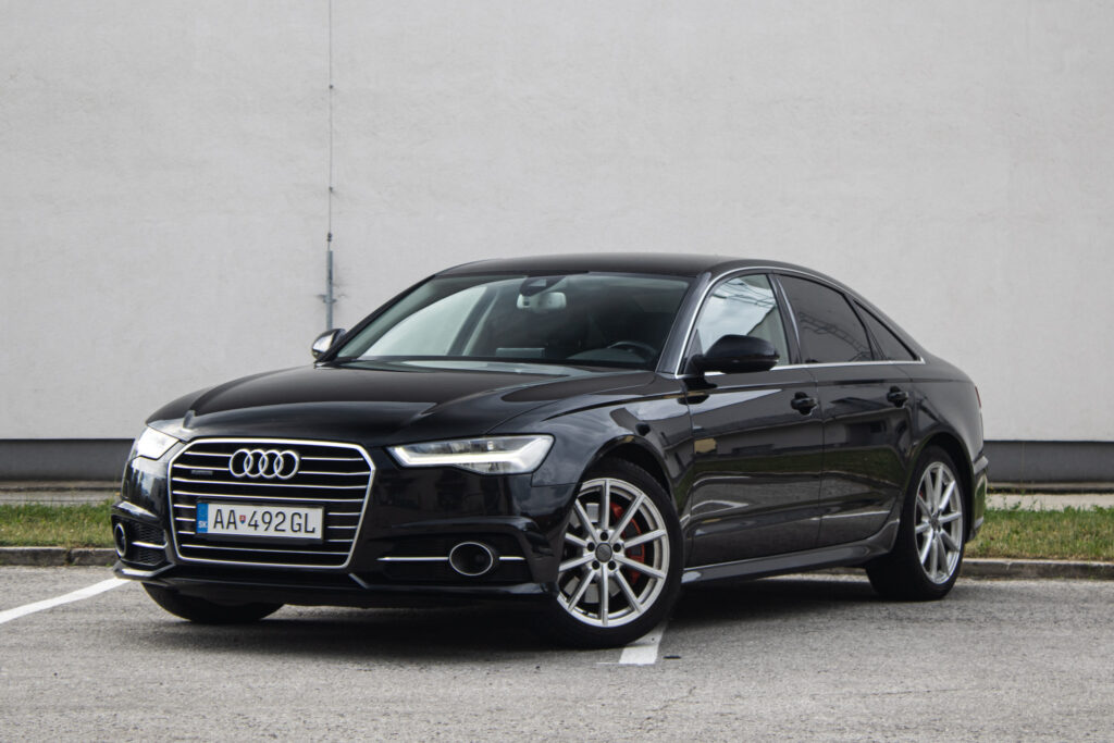 Audi A6 3.0 TFSI 333k quattro S tronic