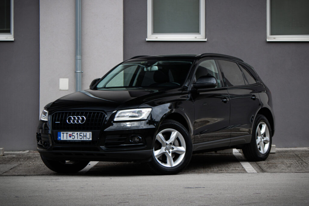 Audi Q5 3.0 TDI DPF quattro S tronic