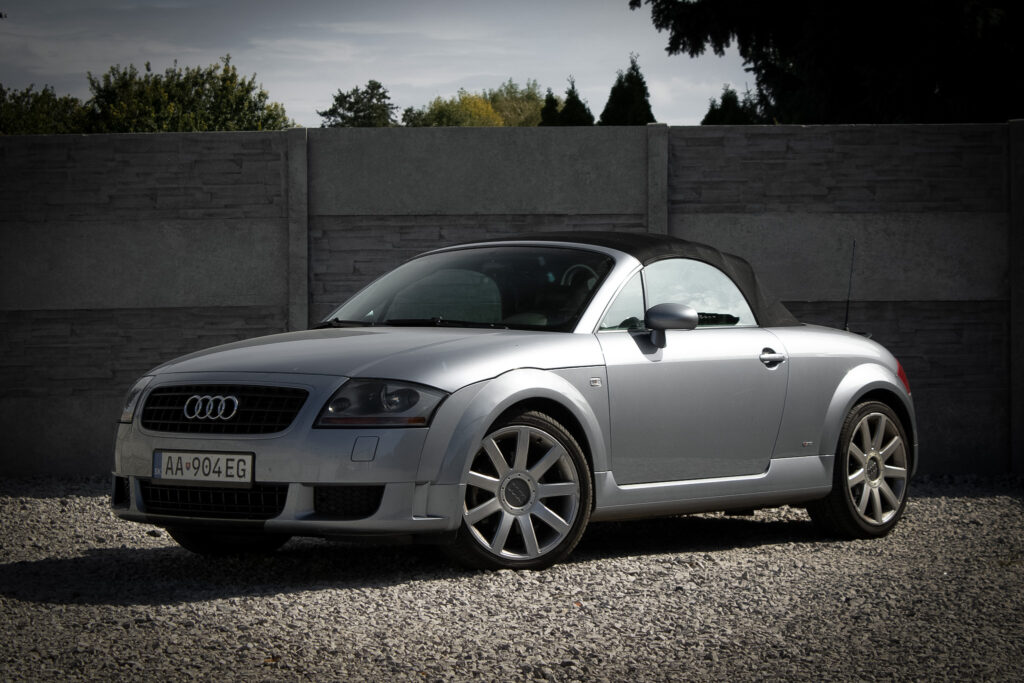 Audi TT Roadster 1.8T  110kw