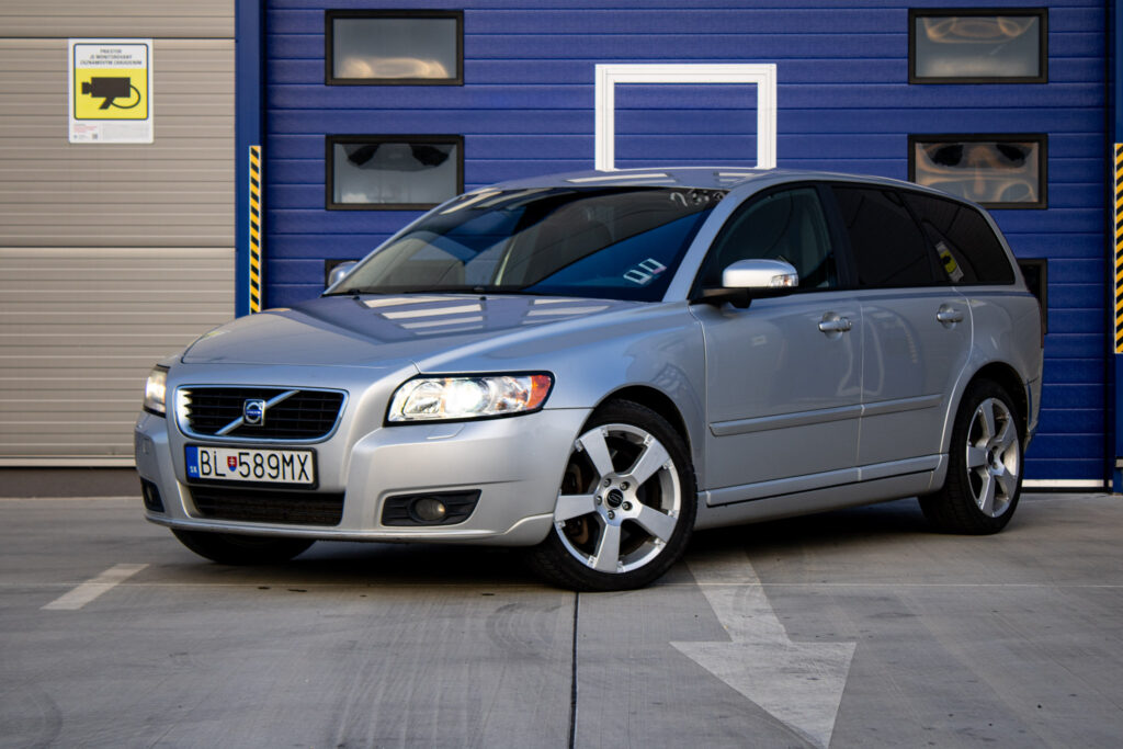 Volvo V50 2.0D Momentum Powershift