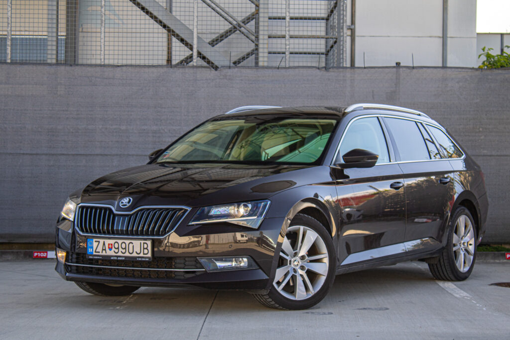 Škoda Superb Combi 2.0 TDI 190k 4x4 Style DSG EU6