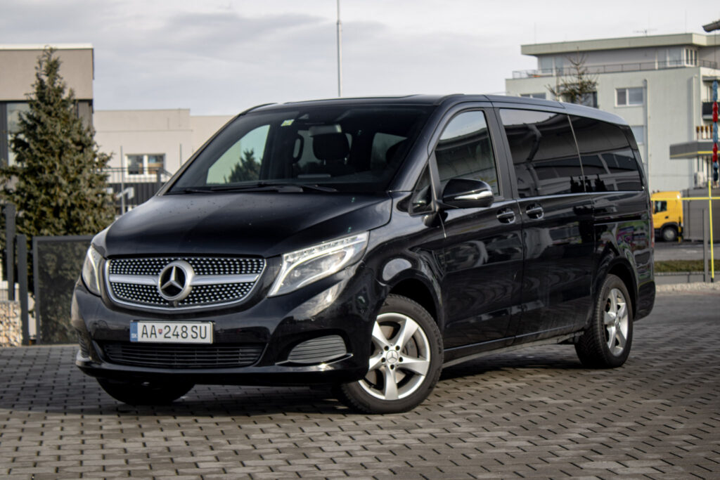 Mercedes-Benz V trieda V220 d lang A/T