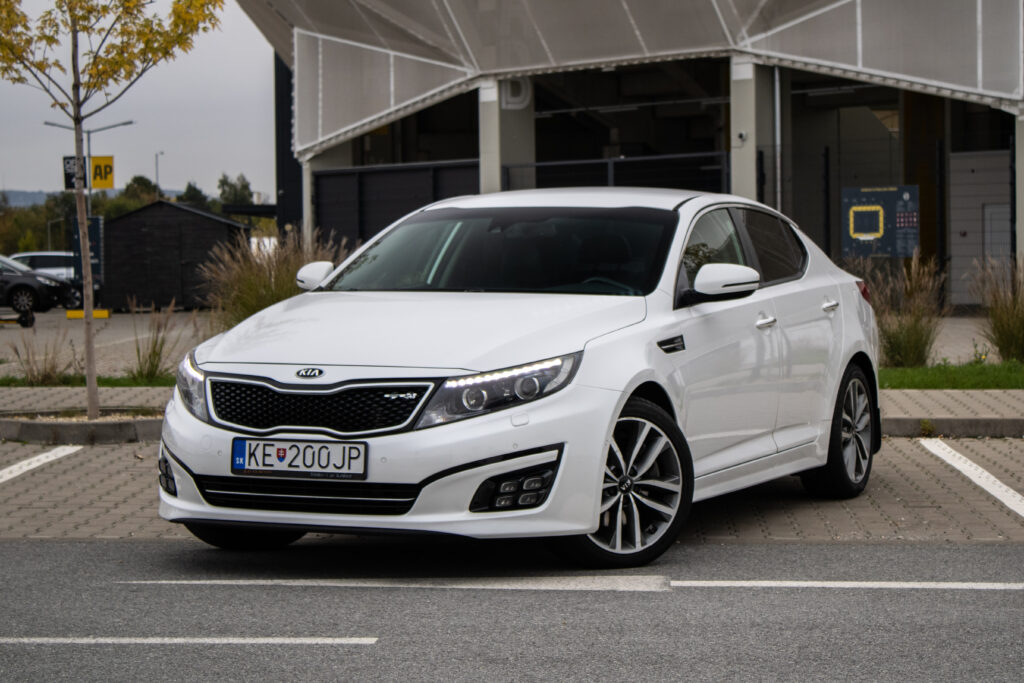 Kia Optima 1.7 CRDi EX A/T