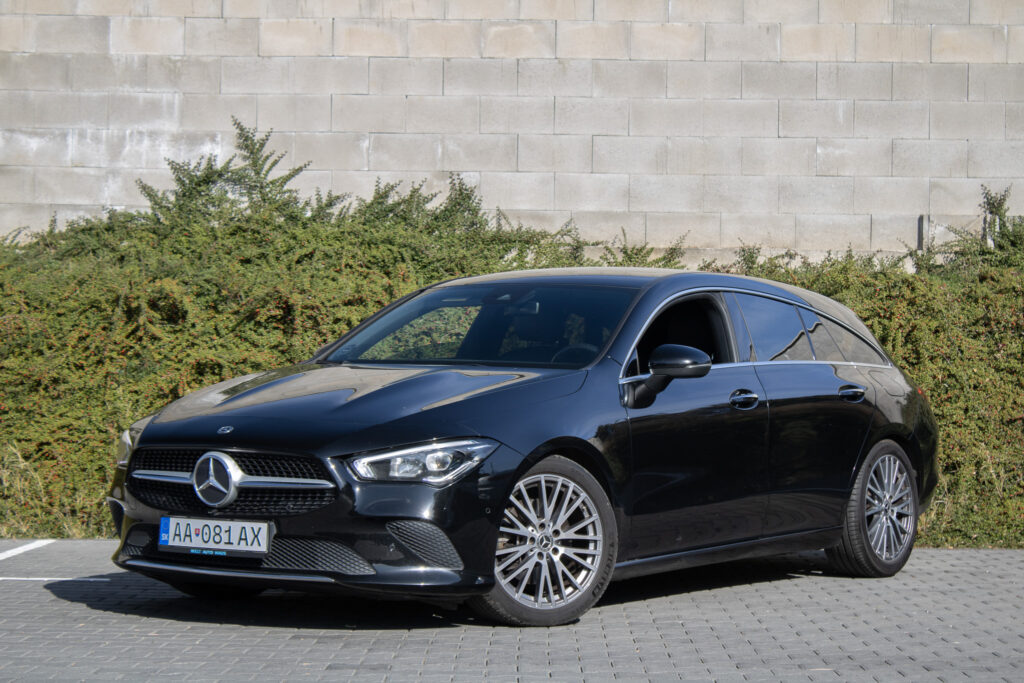 Mercedes-Benz CLA Shooting Brake SB 220 d A/T