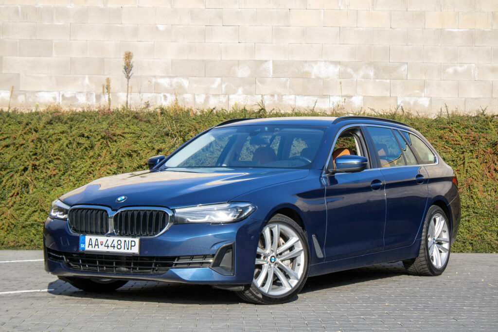 BMW Rad 5 Touring 530d mHEV xDrive A/T