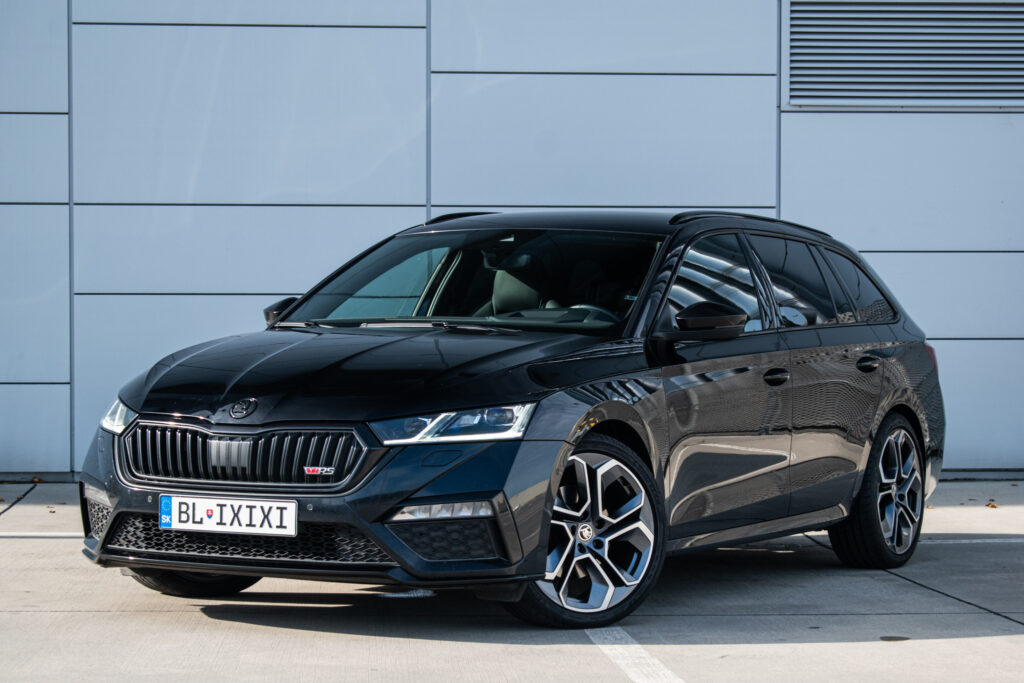 Škoda Octavia Combi 2.0 TDI RS 4x4 DSG