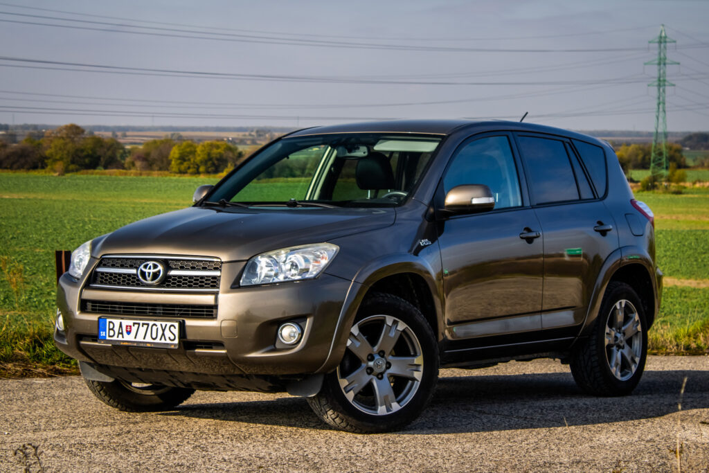 Toyota RAV4 2.2l D-CAT 150 X A/T