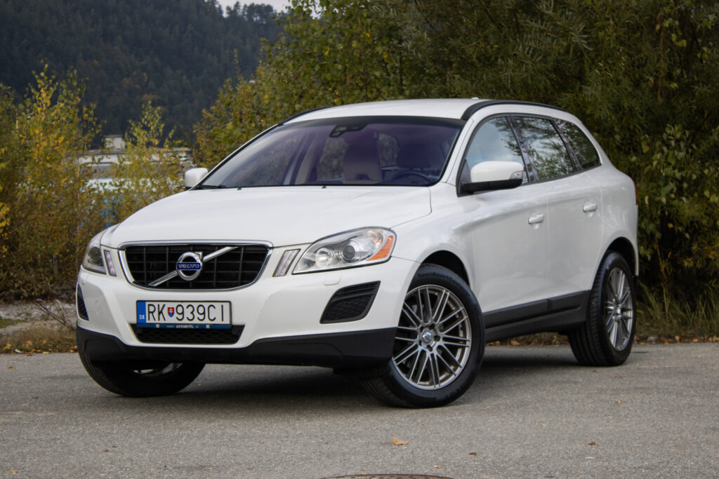 Volvo XC60 D5 (151kW) AWD Kinetic