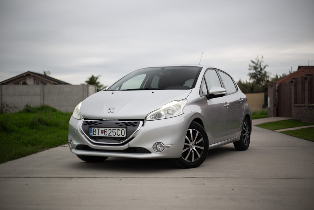 Peugeot 208 1.4 e-HDi FAP BlueLion Active