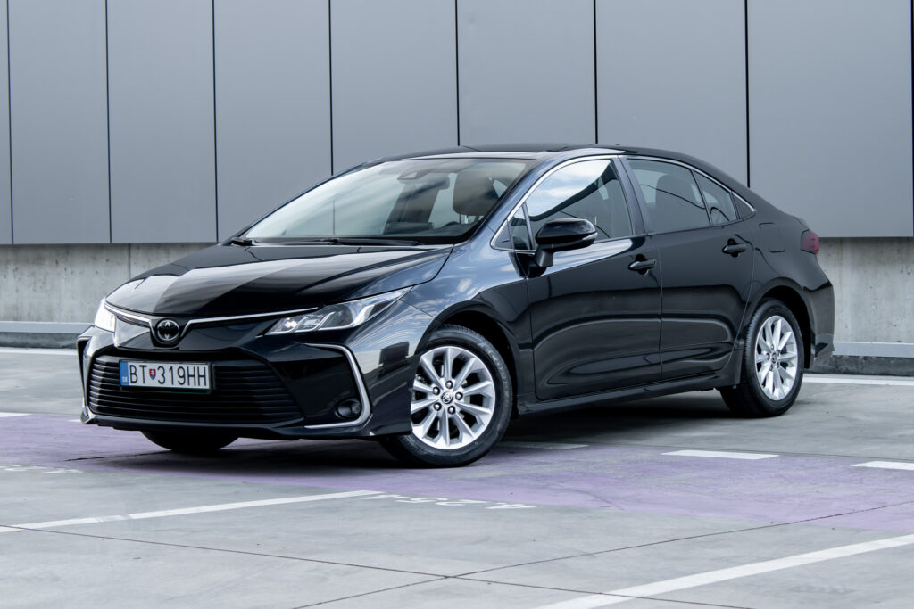 Toyota Corolla sedan 1.5/ Dynamic Force/ Comfort/ Tech/ Style