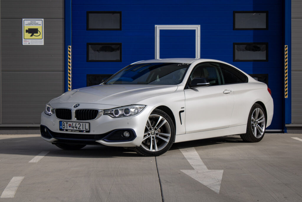 BMW Rad 4 Coupé 428i Sport Line A/T