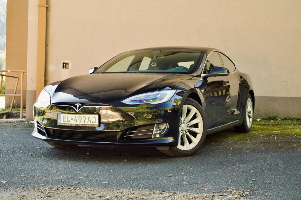 Tesla Model S S75D