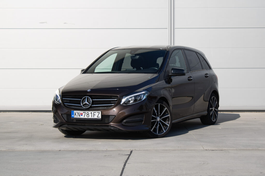 Mercedes-Benz B trieda 180 d A/T