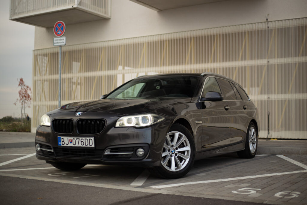 BMW Rad 5 Touring 530d xDrive