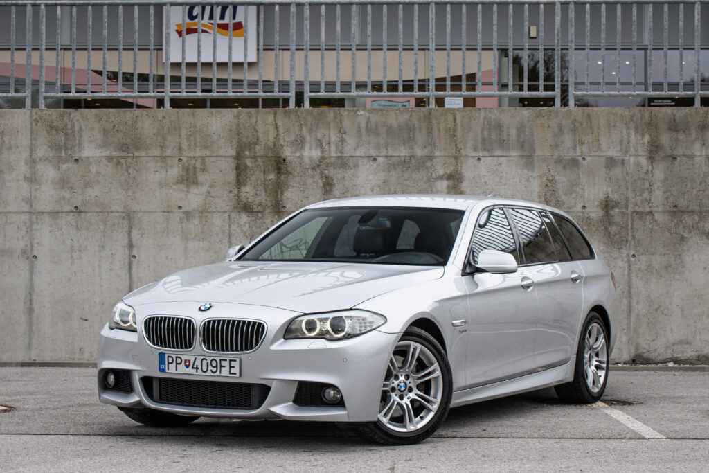 BMW Rad 5 Touring 530d xDrive