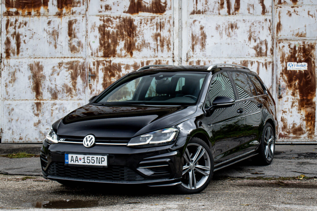 Volkswagen Golf Variant 2.0 TDI R-Line Highline