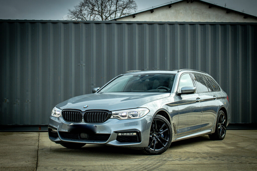 BMW Rad 5 Touring 530d xDrive A/T