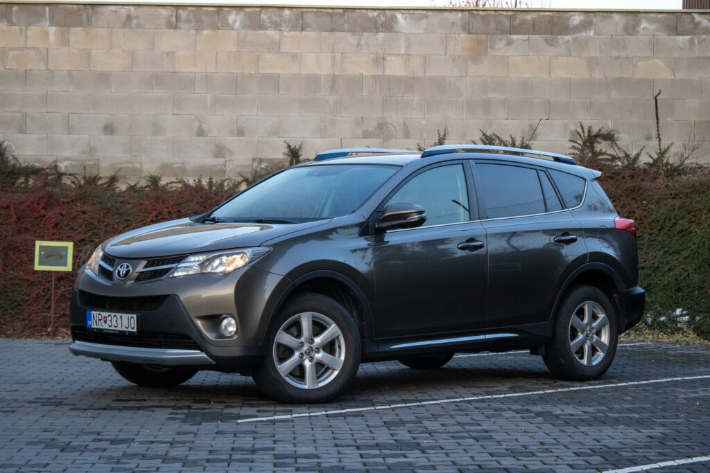 Toyota RAV4 2.2 l D-CAT Style