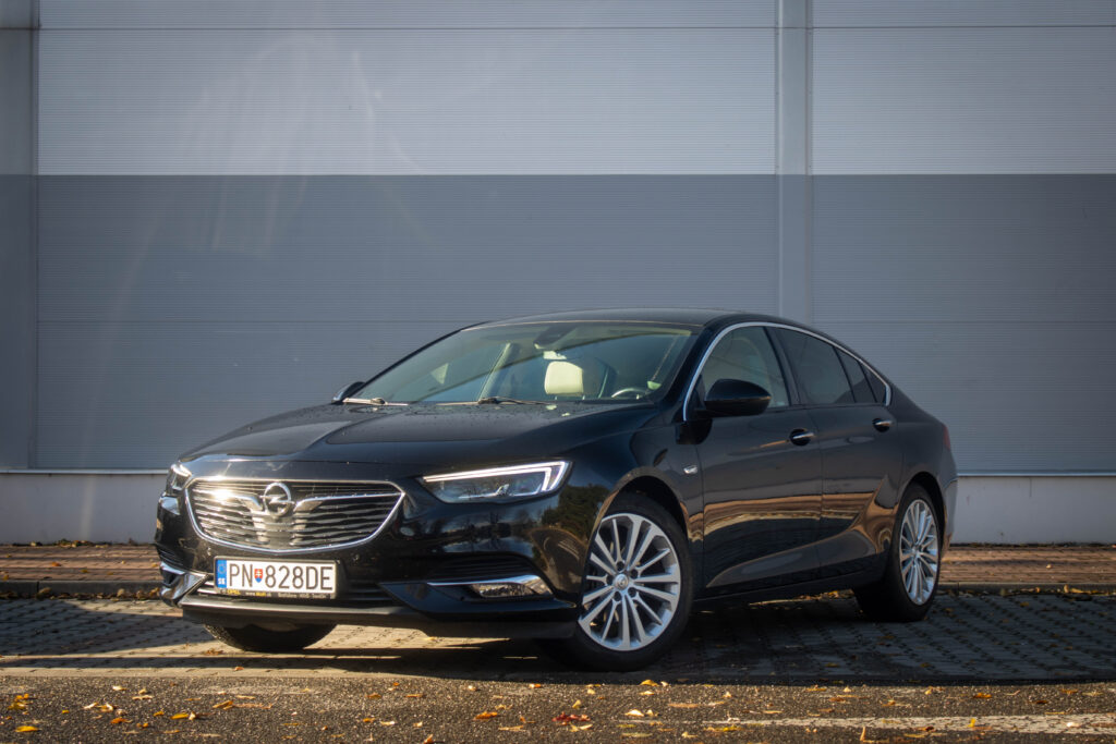 Opel Insignia 1.5 Turbo 165k Innovation AT6