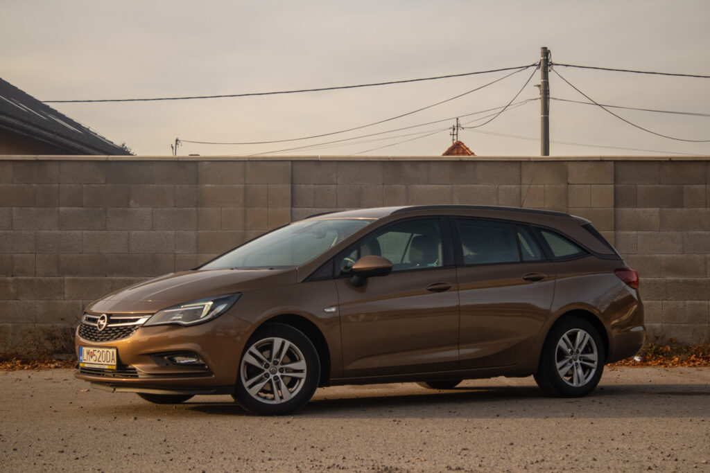 Opel Astra Sport Tourer