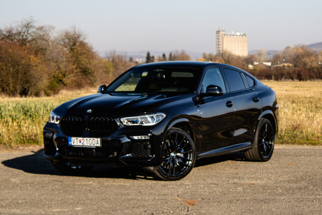 BMW X6 M M50i