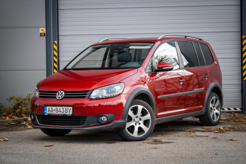 Volkswagen Touran 2.0 TDI Premium Cross