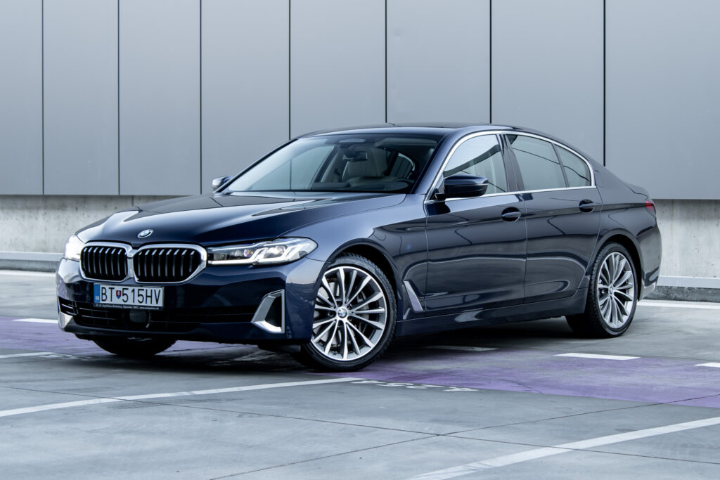 BMW Rad 5 530d mHEV xDrive A/T