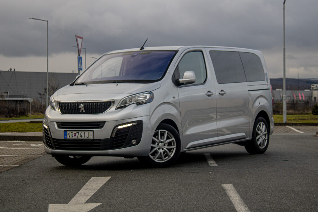 Peugeot Expert TRAVELLER