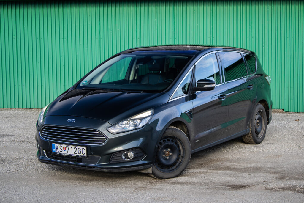 Ford S-Max 2.0 TDCi Duratorq 150 Titanium AWD