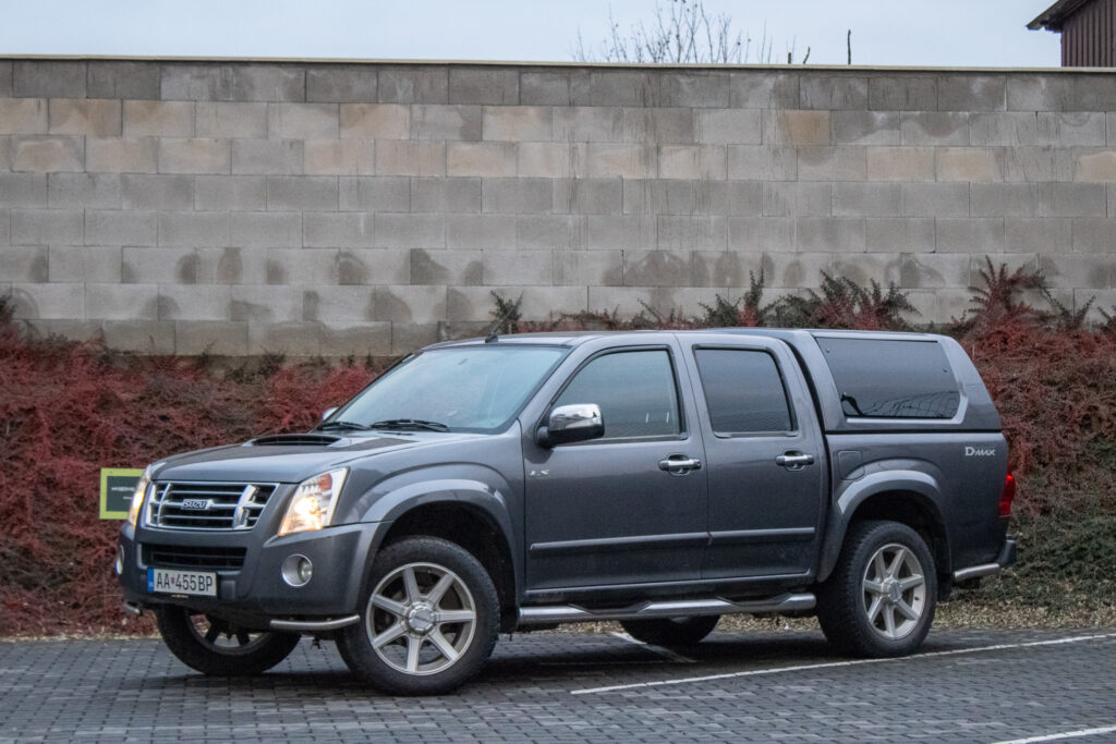 Isuzu D-max