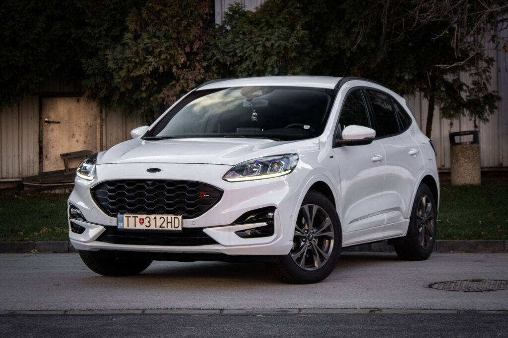 Ford Kuga 1.5 TDCi EcoBlue 120k ST-Line A/T