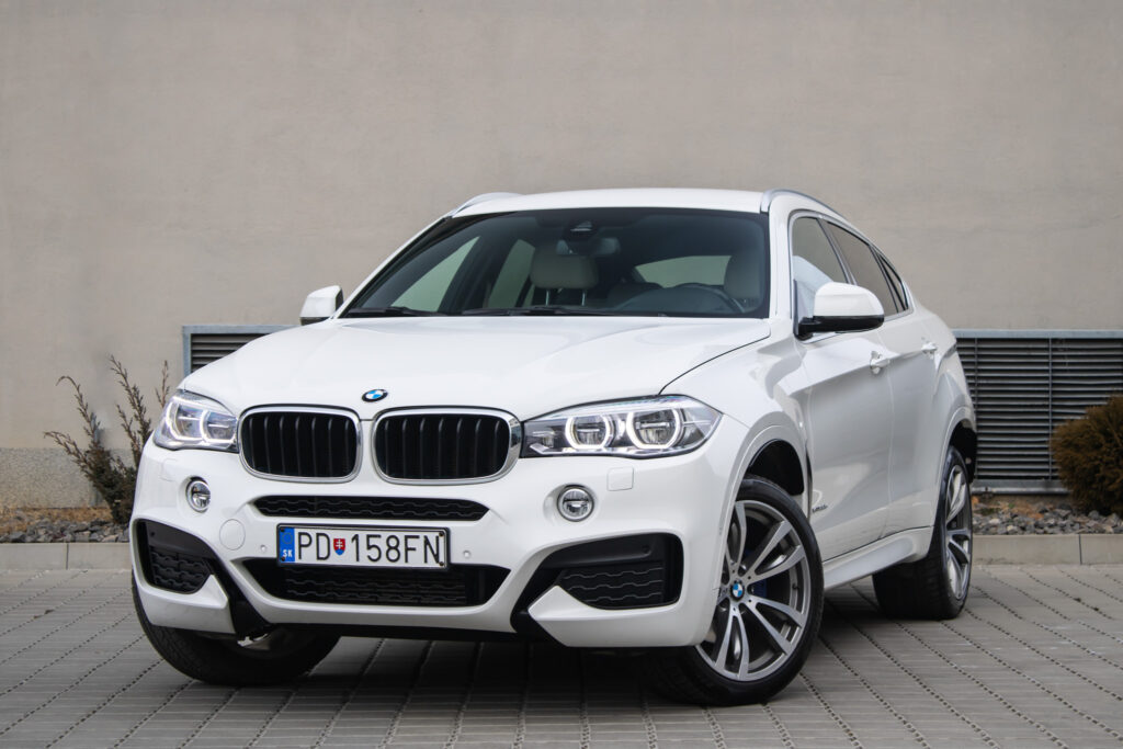 BMW X6 xDrive 30d Standard A/T