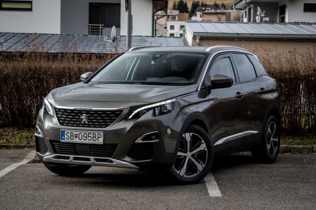 Peugeot 3008 1.6 BlueHDi 120 S&S Allure EAT6