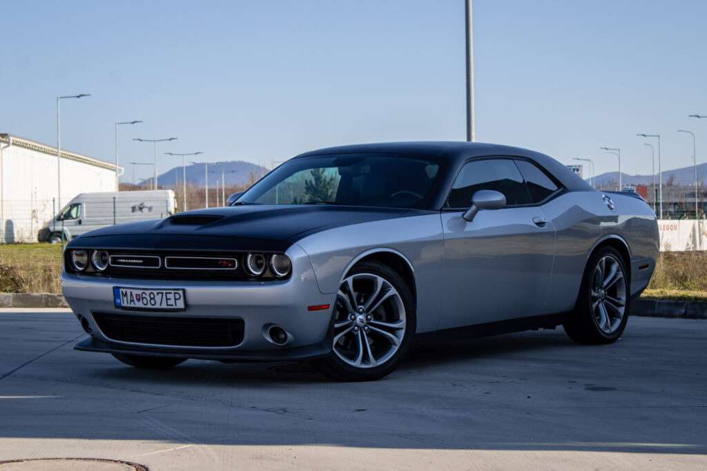 Dodge Challenger R/T 5.7 HEMI