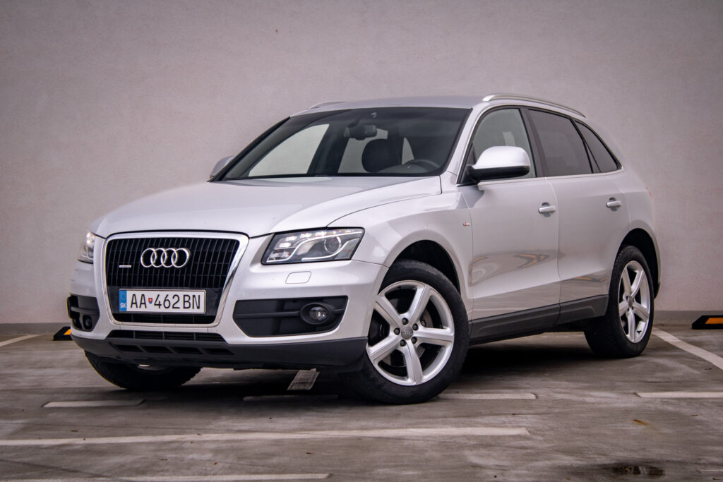 Audi Q5 3.0 TDI DPF quattro S tronic