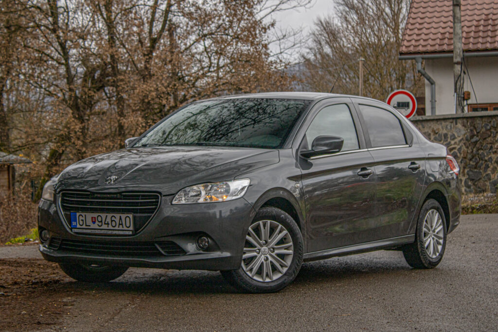 Peugeot 301 1.6 HDI Allure