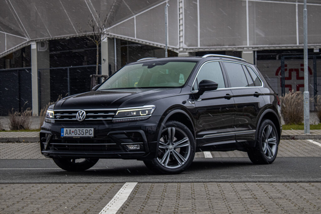 Volkswagen Tiguan 2.0 BiTDI SCR BMT 240k Edition R-line 4MOTION DSG 176kW