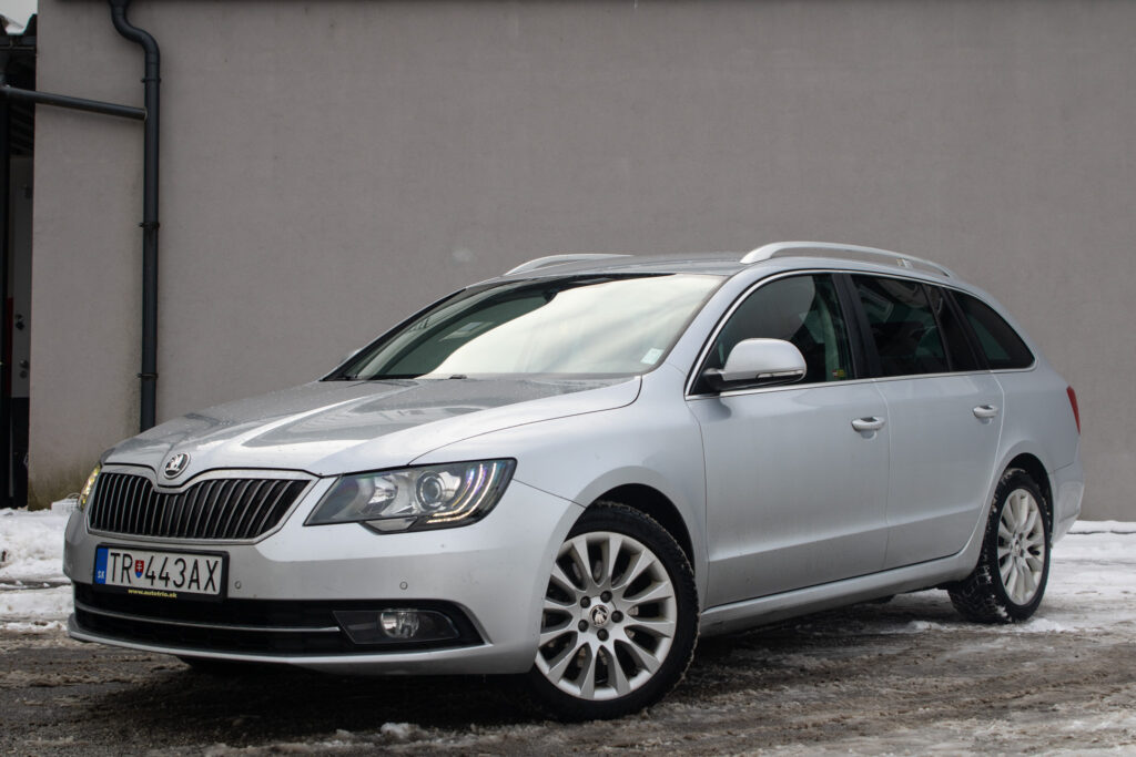 Škoda Superb Combi 2.0 TDI CR Ambition DSG