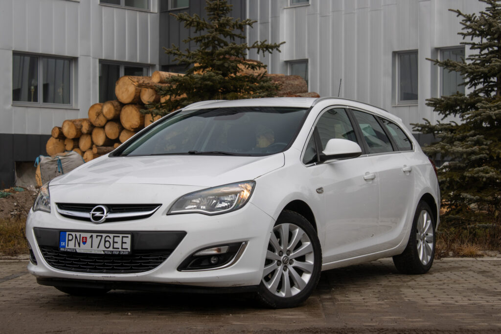 Opel Astra Sport Tourer 103kW