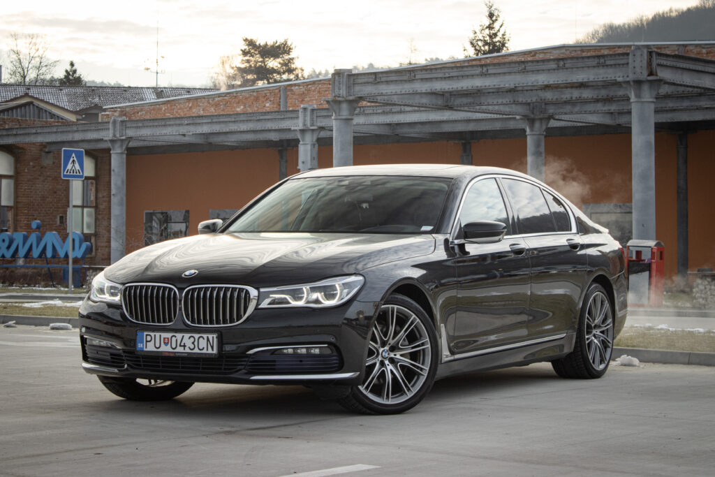 BMW Rad 7 730d xDrive A/T