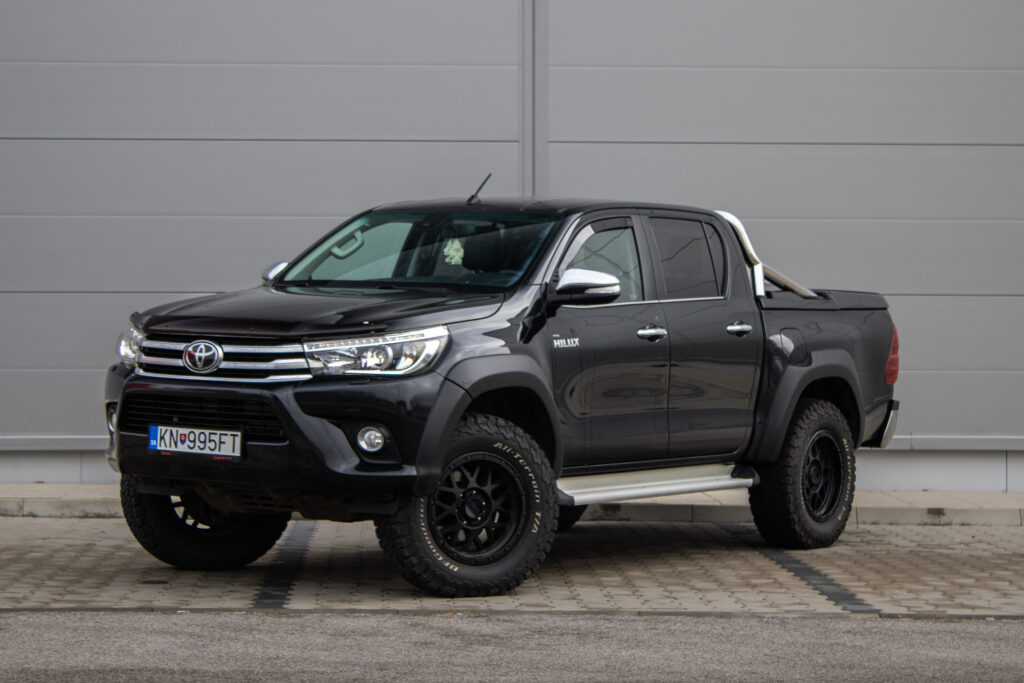 Toyota Hilux DC 2.4 I D-4D Executive A/T