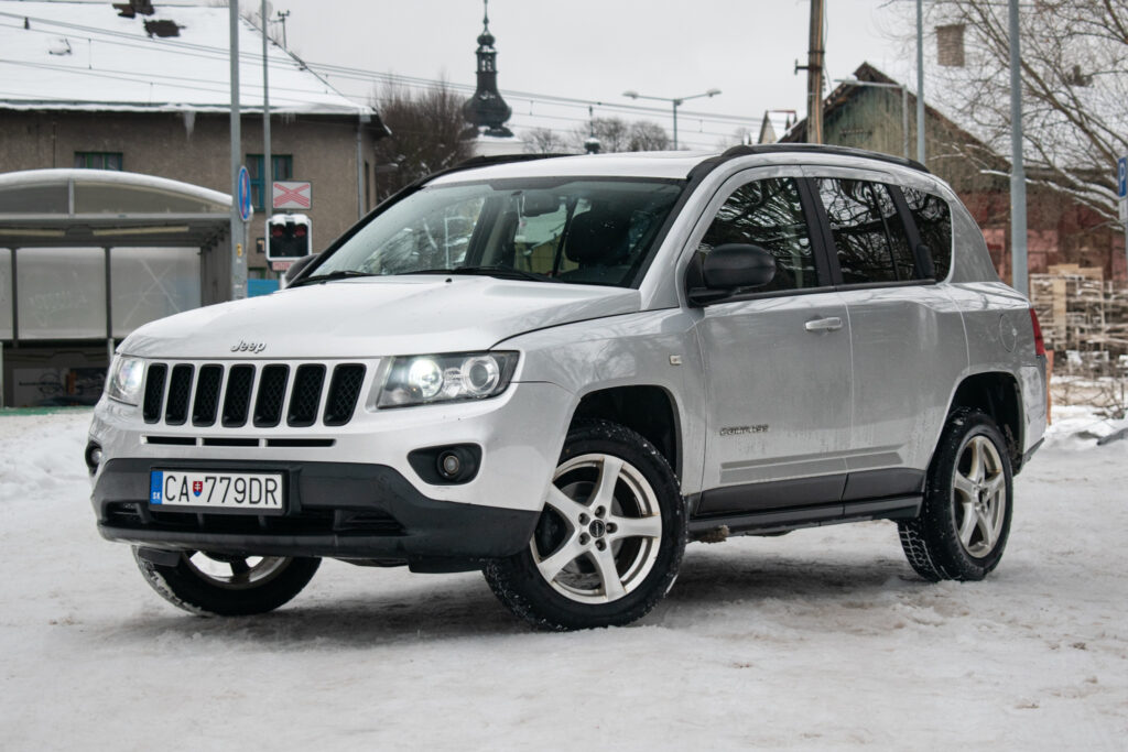 Jeep Compass 2.2L I4 CRD Limited 4x4